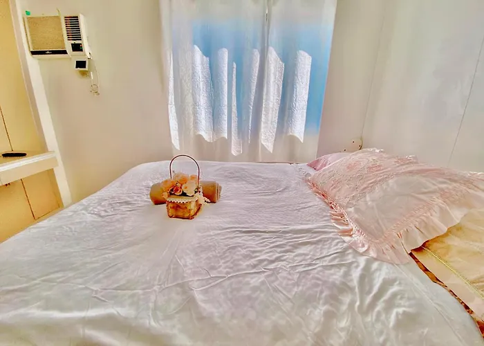 Free Wi-fi And Pool Persimmon * セブ市